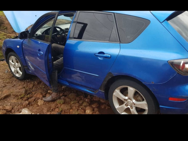Mazda 3, Voitures, Conakry