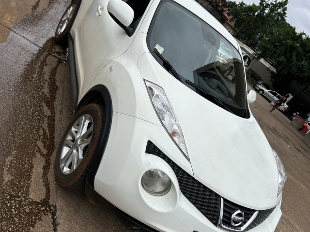 Nissan Juke, Voitures, Conakry