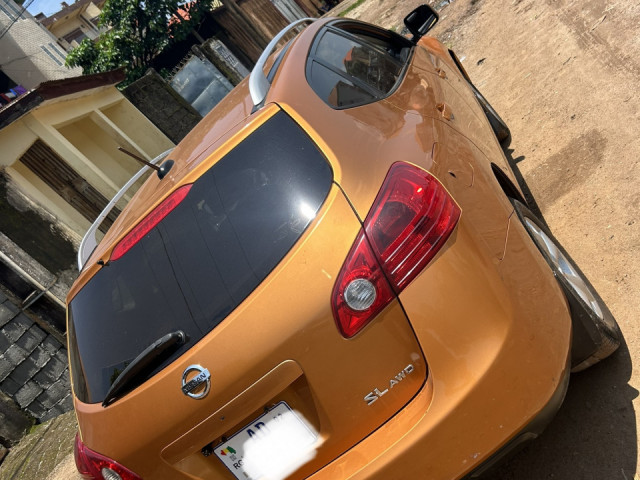 Nissan Rogue, Voitures, Conakry
