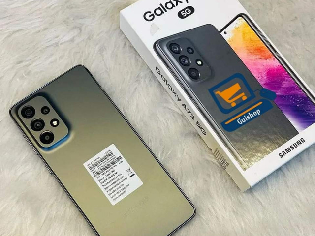 Samsung Galaxy A73 5G, Téléphones Mobiles, Conakry
