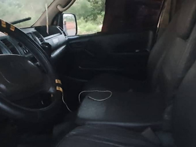 Toyota Hiace, Camions - Autobus, Conakry