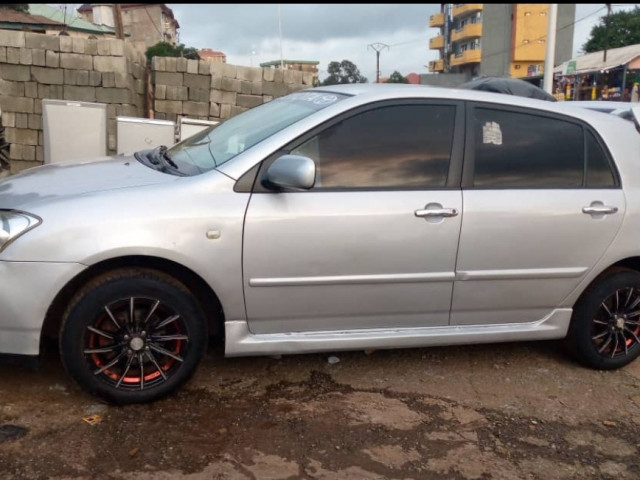 Toyota Corolla, Voitures, Conakry