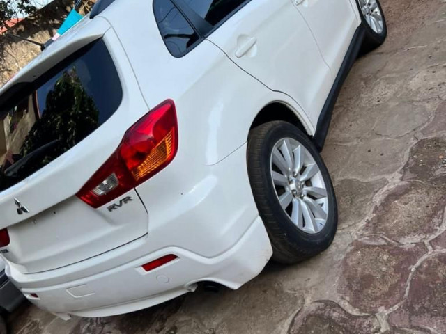Mitsubishi RVR, Voitures, Conakry