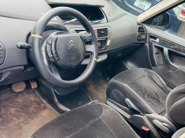 Citroën C4, Voitures, Conakry