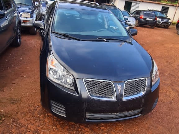 Pontiac Vibe, Voitures, Conakry