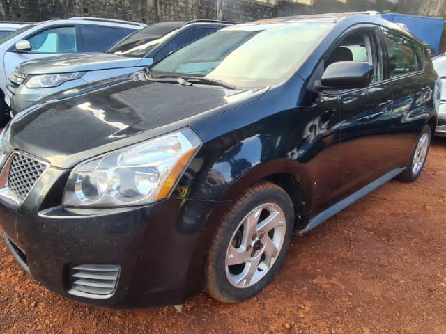 Pontiac Vibe, Voitures, Conakry
