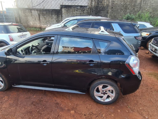 Pontiac Vibe, Voitures, Conakry