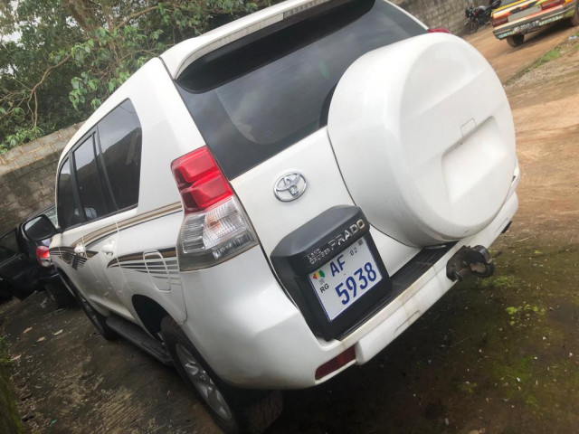 Toyota Land Cruiser Prado, Voitures, Conakry