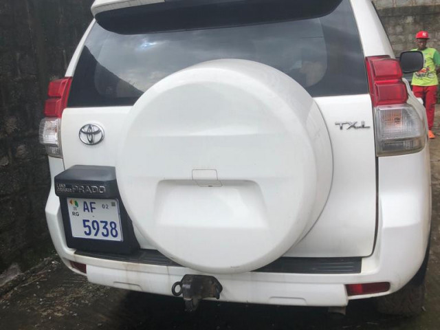 Toyota Land Cruiser Prado, Voitures, Conakry