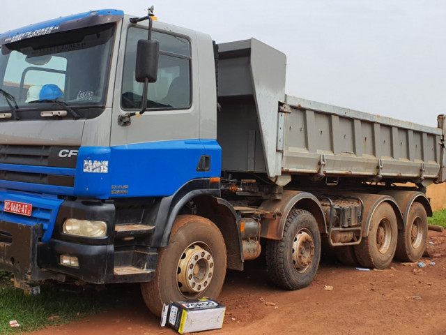 DAF CF 85 410, Camions - Autobus, Conakry
