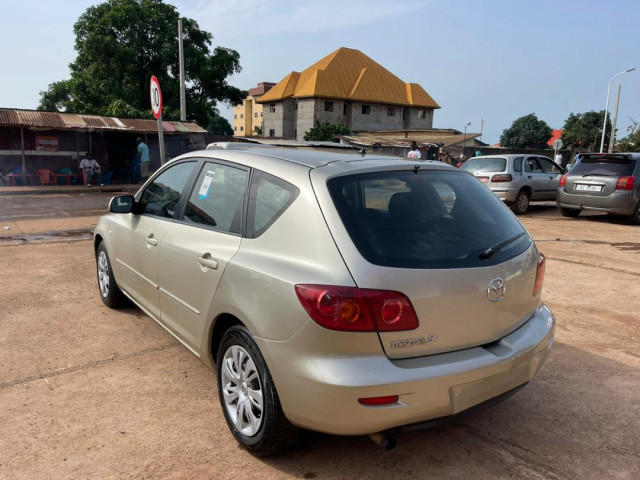 Mazda 3, Voitures, Conakry