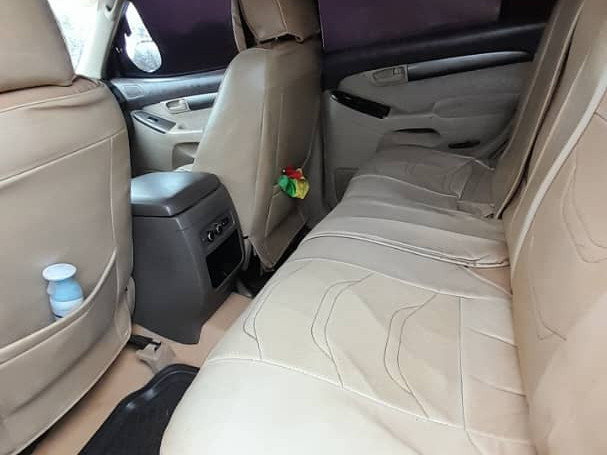 Toyota Land Cruiser Prado, Voitures, Conakry