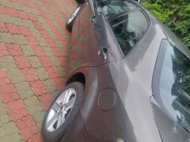 Mazda 6, Voitures, Conakry