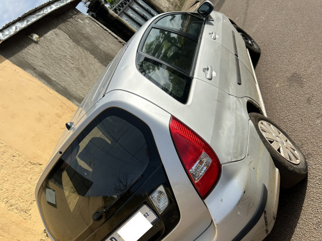 Suzuki Liana, Voitures, Conakry