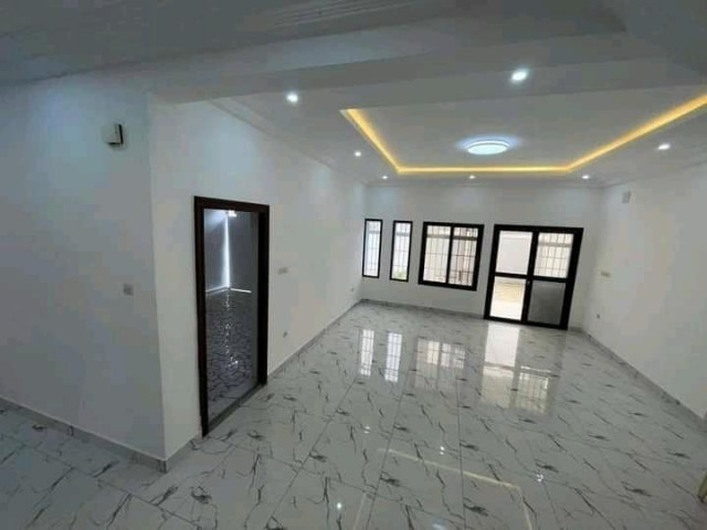 Bâtiment à Keitaya T10, Maisons, Conakry