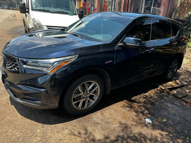 Acura RDX, Voitures, Conakry