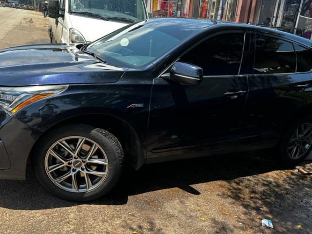 Acura RDX, Voitures, Conakry