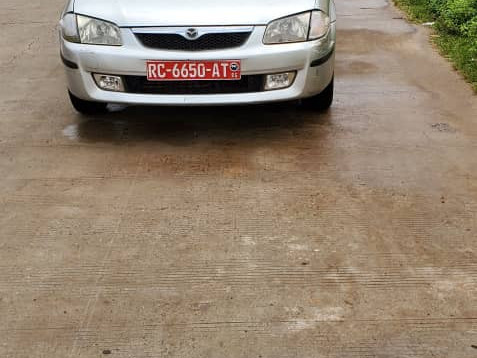 Mazda 323, Voitures, Conakry