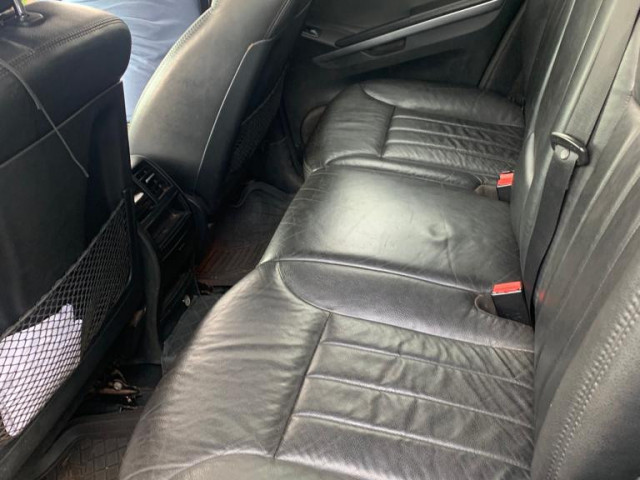 Mercedes-Benz Classe ML, Voitures, Conakry