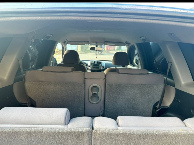 Toyota RAV4, Voitures, Conakry