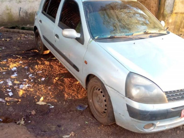 Renault Clio, Voitures, Conakry