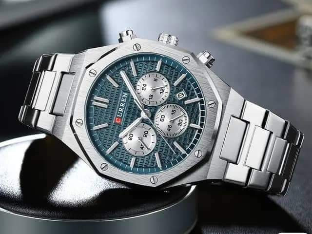 Différentes Montres, Bijoux - Montres, Conakry