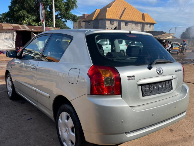 Toyota Corolla, Voitures, Conakry
