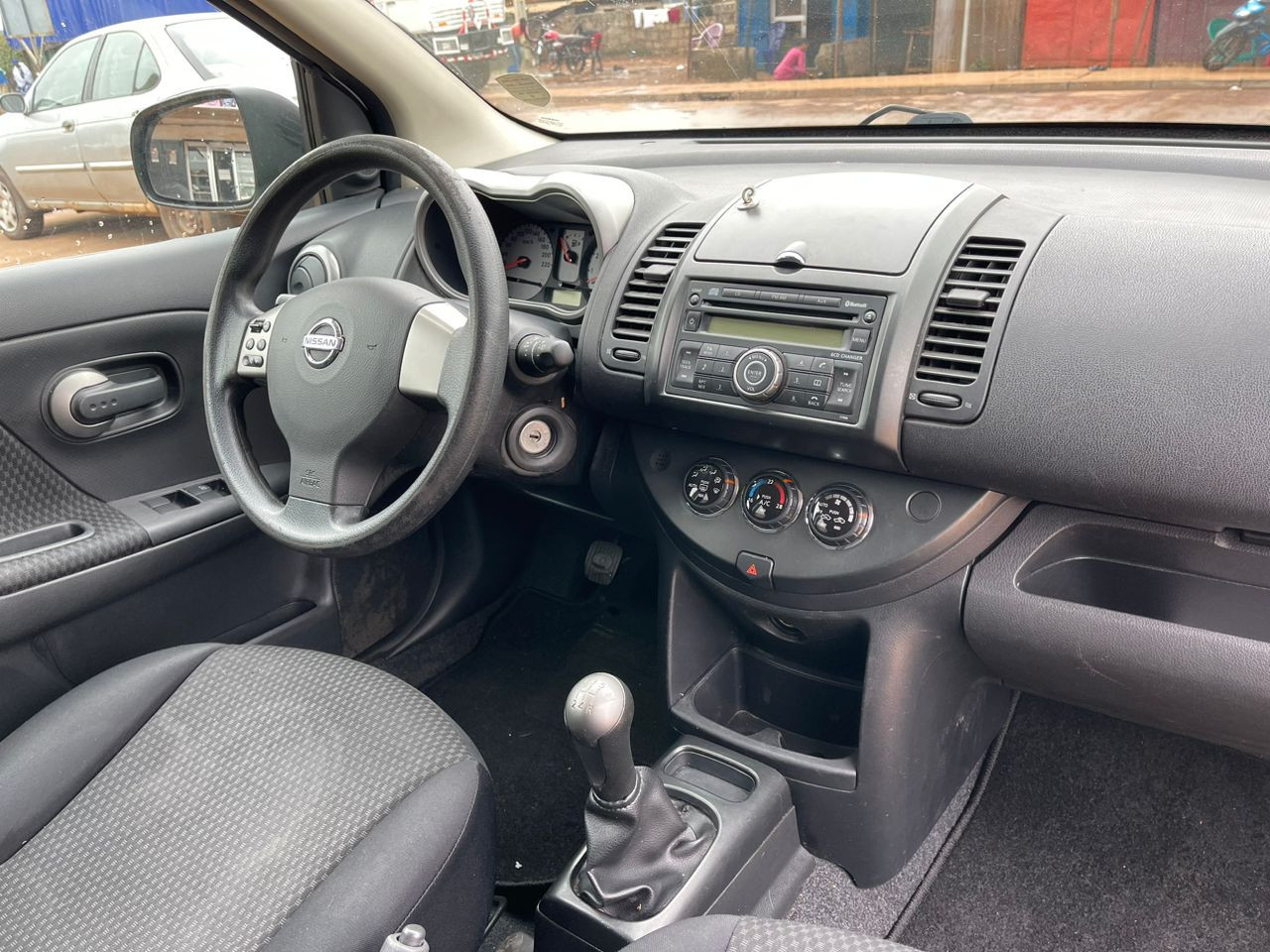 Nissan Note, Voitures, Conakry