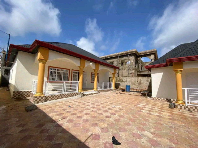 Maison à Sonfonia, Maisons, Conakry