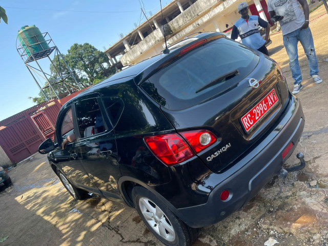 À vendre, Voitures, Conakry