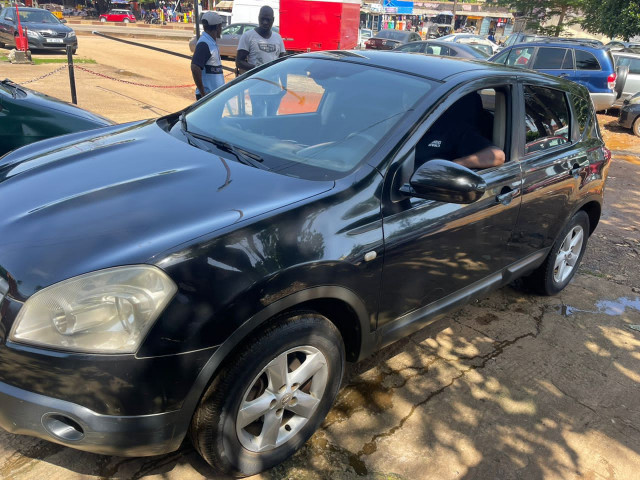 À vendre, Voitures, Conakry