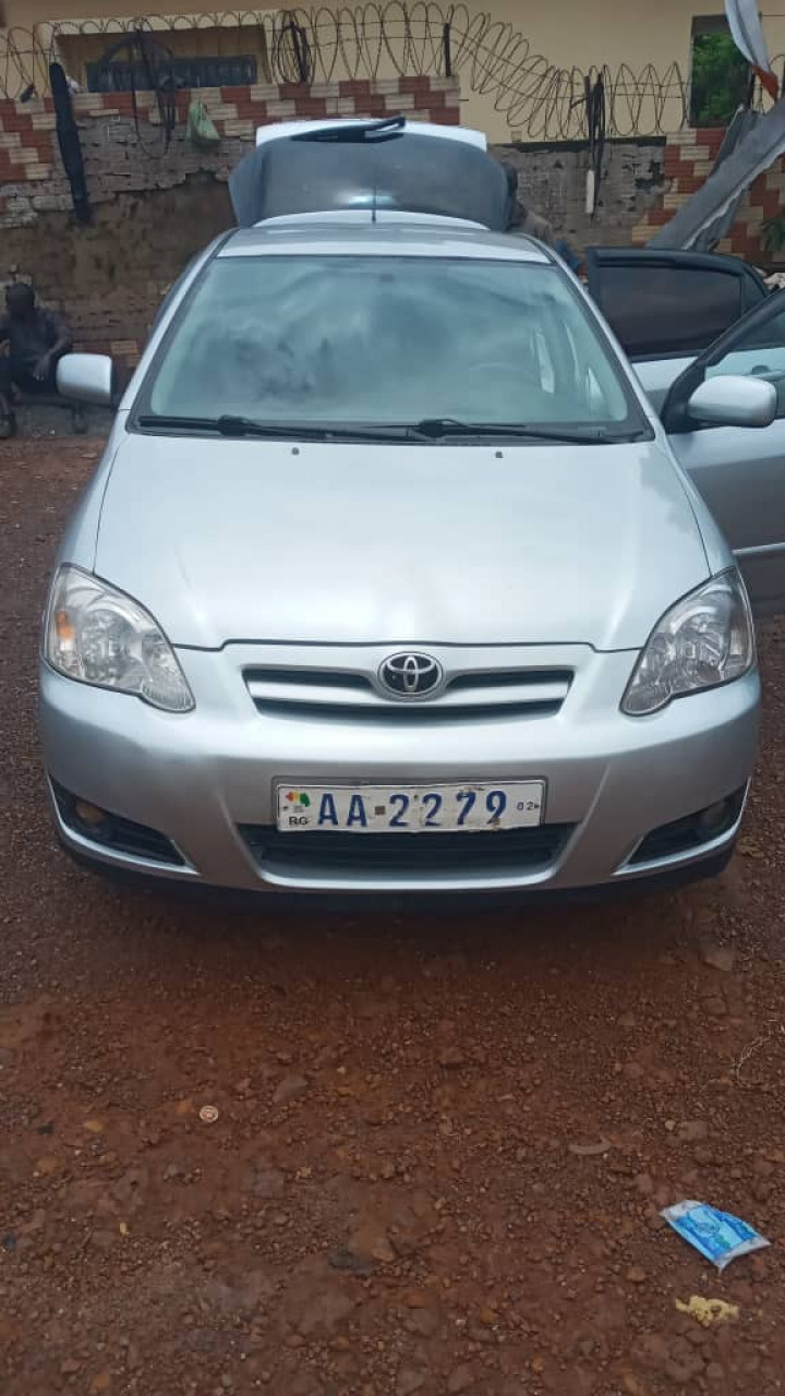 Toyota Corolla, Voitures, Conakry