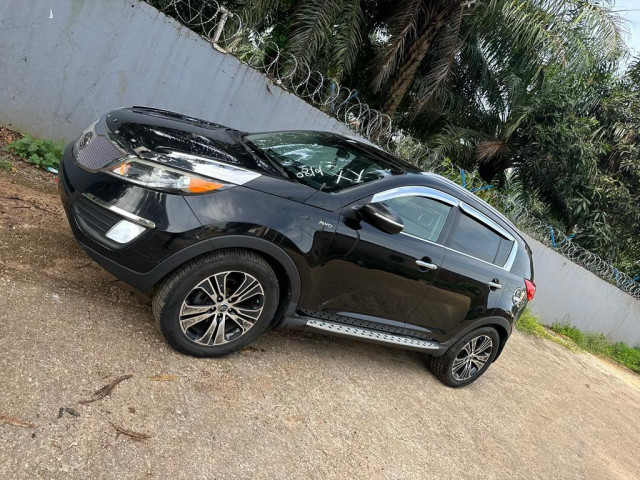 Kia Sportage, Voitures, Conakry
