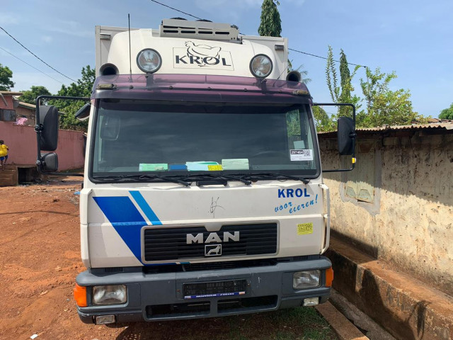 Camion Frigorifique Man 10.224 LLT, Camions - Autobus, Conakry