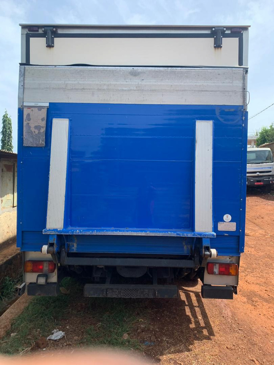 Camion Frigorifique Man 10.224 LLT, Camions - Autobus, Conakry