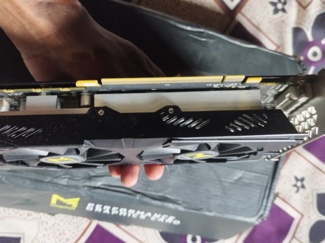 Carte graphique AMD Radeon RX 580 8g carte vidéo dédié, Ordinateurs - Moniteurs, Conakry
