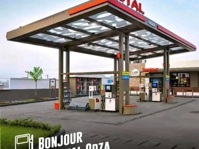 Station à Sonfonia, Autres Immobiliers, Conakry