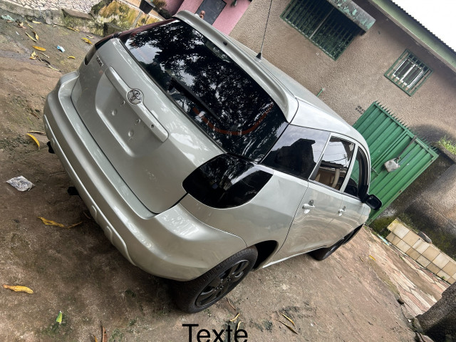 Toyota matrix occasion très propre, Voitures, Conakry