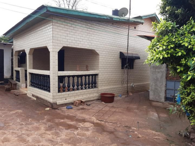Maison à Simanbossia, Maisons, Conakry