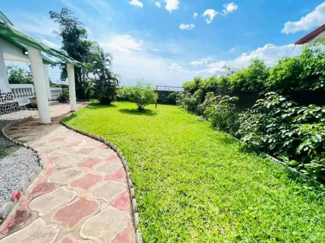 Maison ร Nongo, Maisons, Conakry