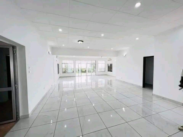 Maison ร Nongo, Maisons, Conakry