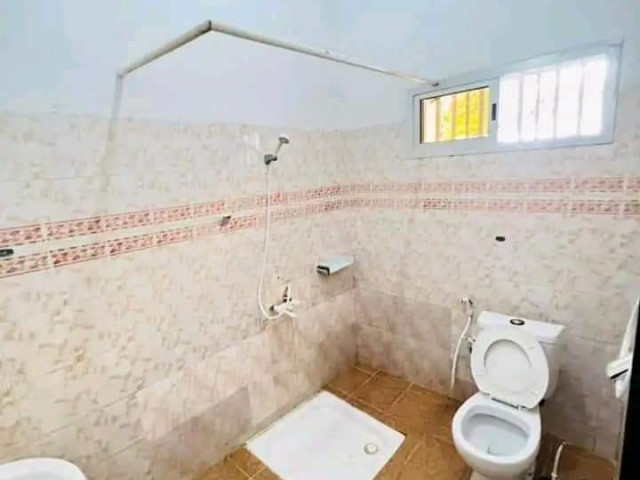 Maison ร Nongo, Maisons, Conakry