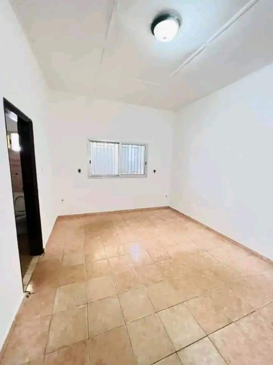 Maison à Nongo, Maisons, Conakry