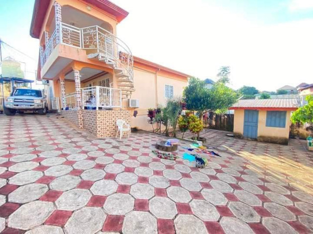 Maison à Sonfonia, Maisons, Conakry