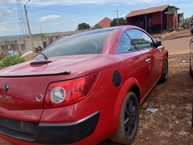 Renault Mégane, Voitures, Conakry