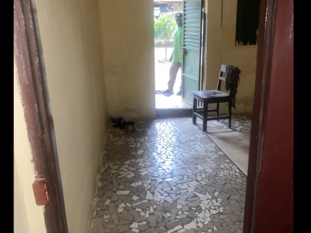 1Chambre/1salon/1douche a louer, Maisons, Conakry