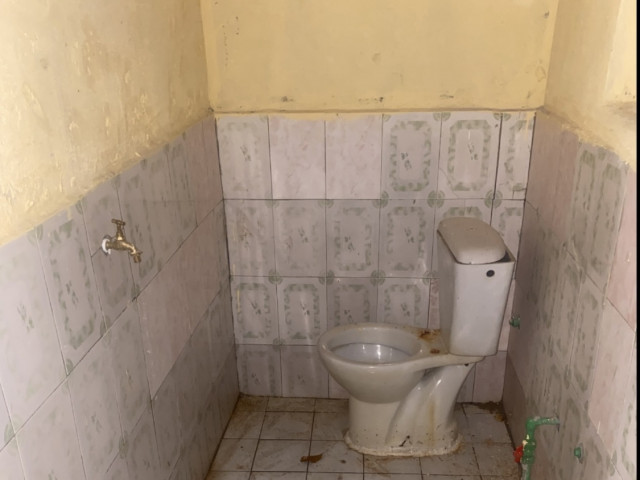 1Chambre/1salon/1douche a louer, Maisons, Conakry