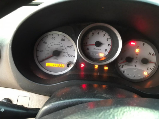 Toyota RAV4, Voitures, Conakry