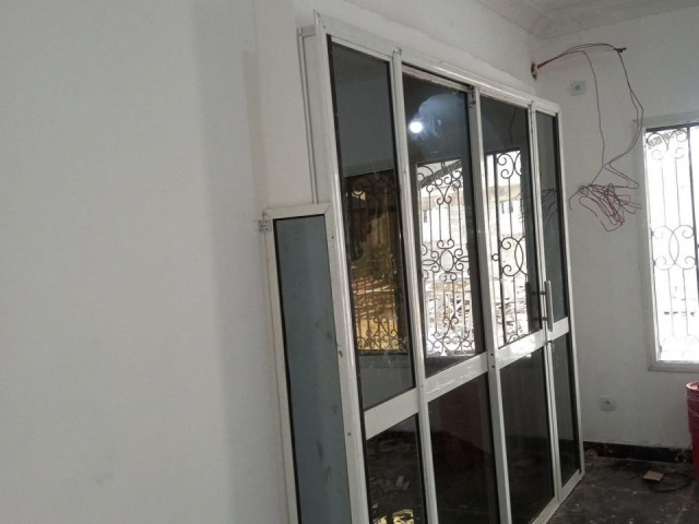 Services Vitrerie, Portes - Fenêtres, Conakry