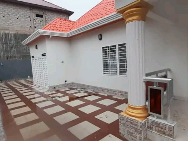 Maison à Kobayah, Maisons, Conakry